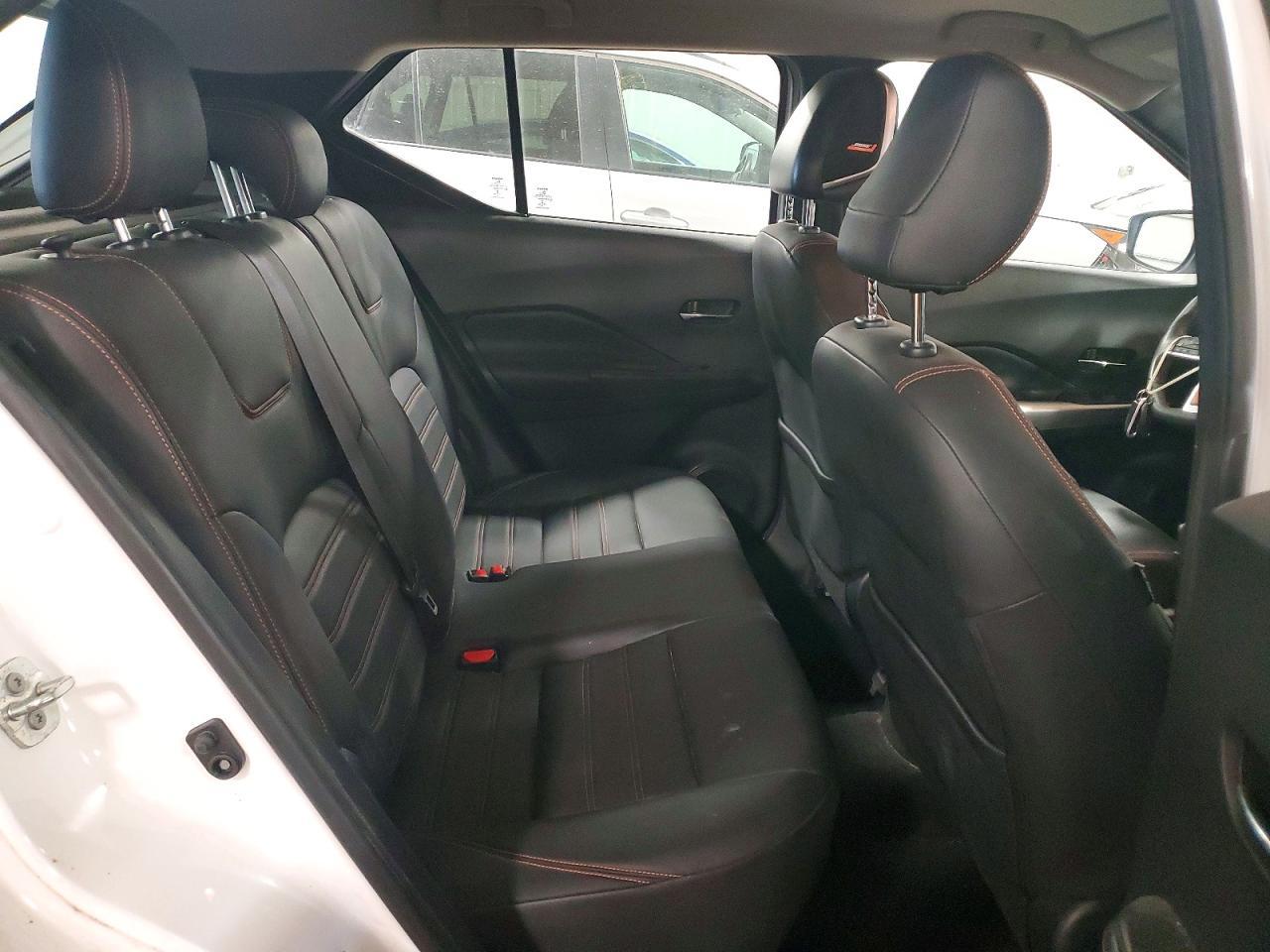 2019 NISSAN KICKS