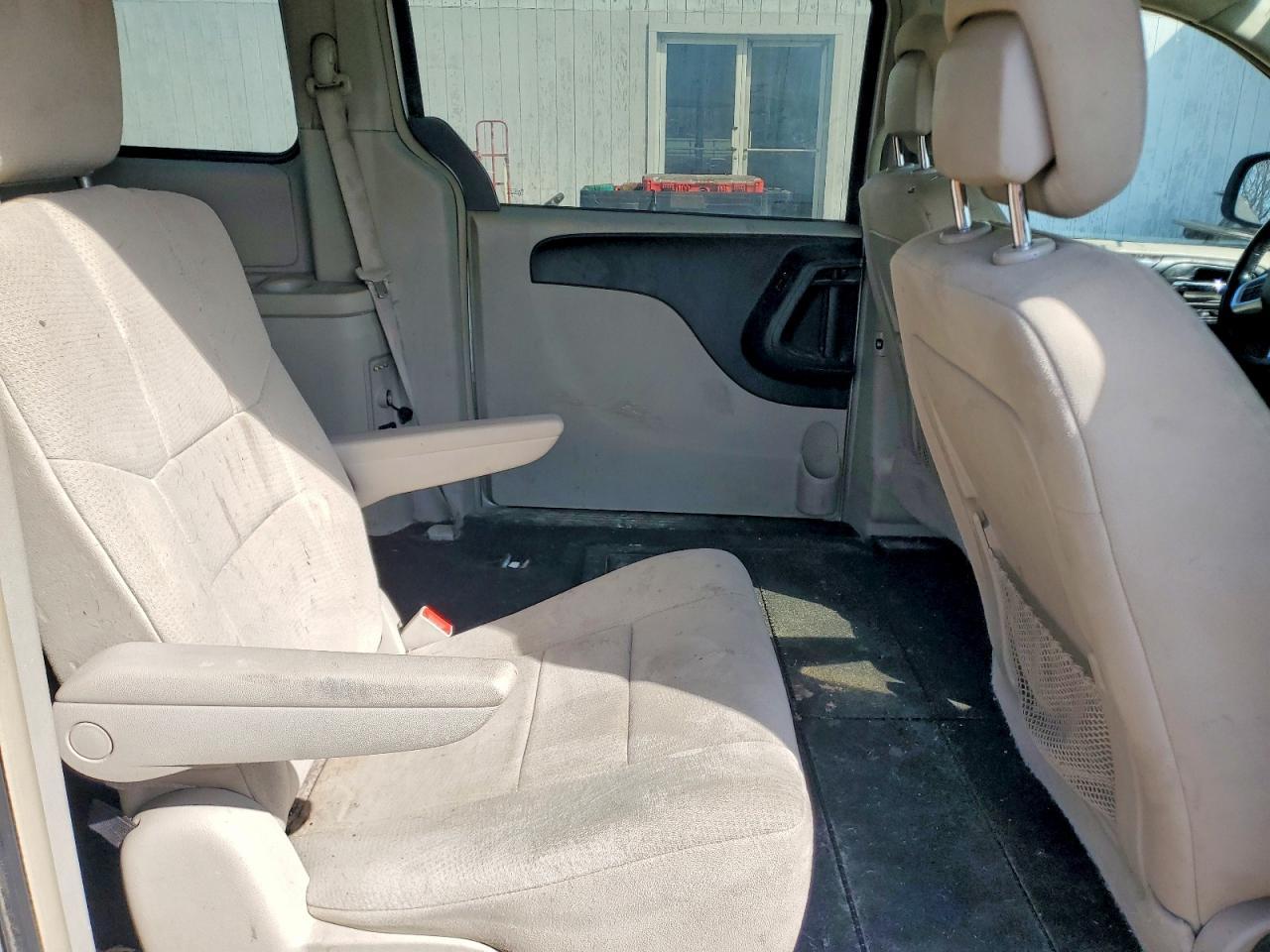 2011 DODGE GRAND CARAVAN