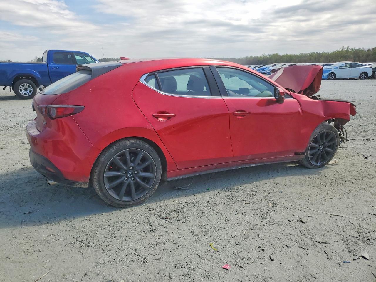 2020 MAZDA 3