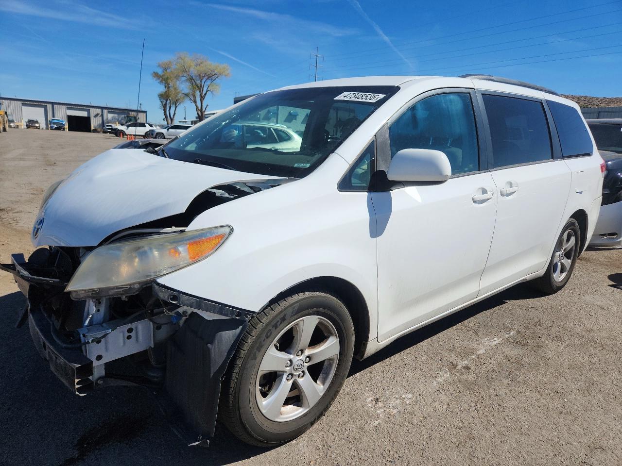 2014 TOYOTA SIENNA