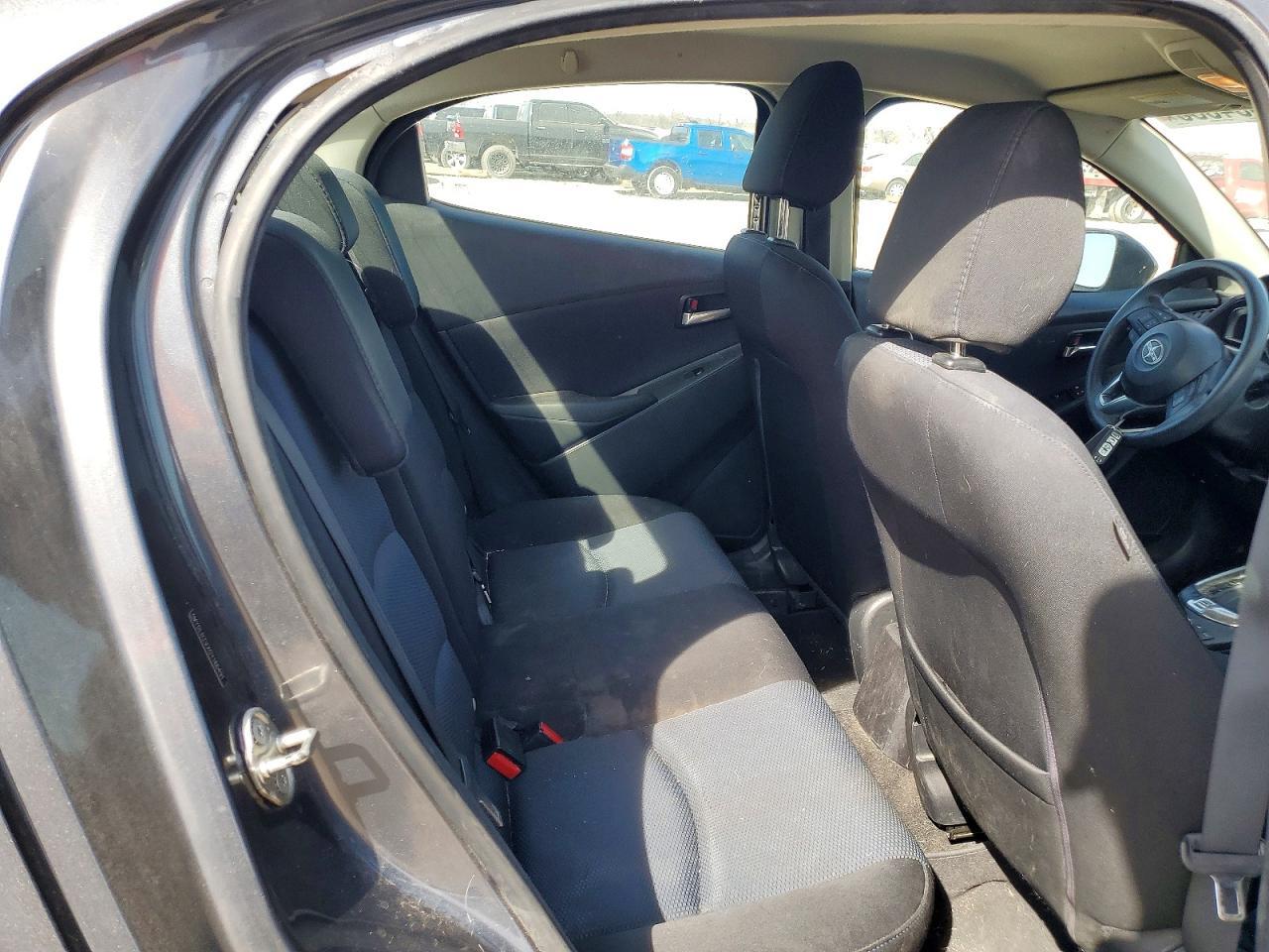 2016 SCION iA