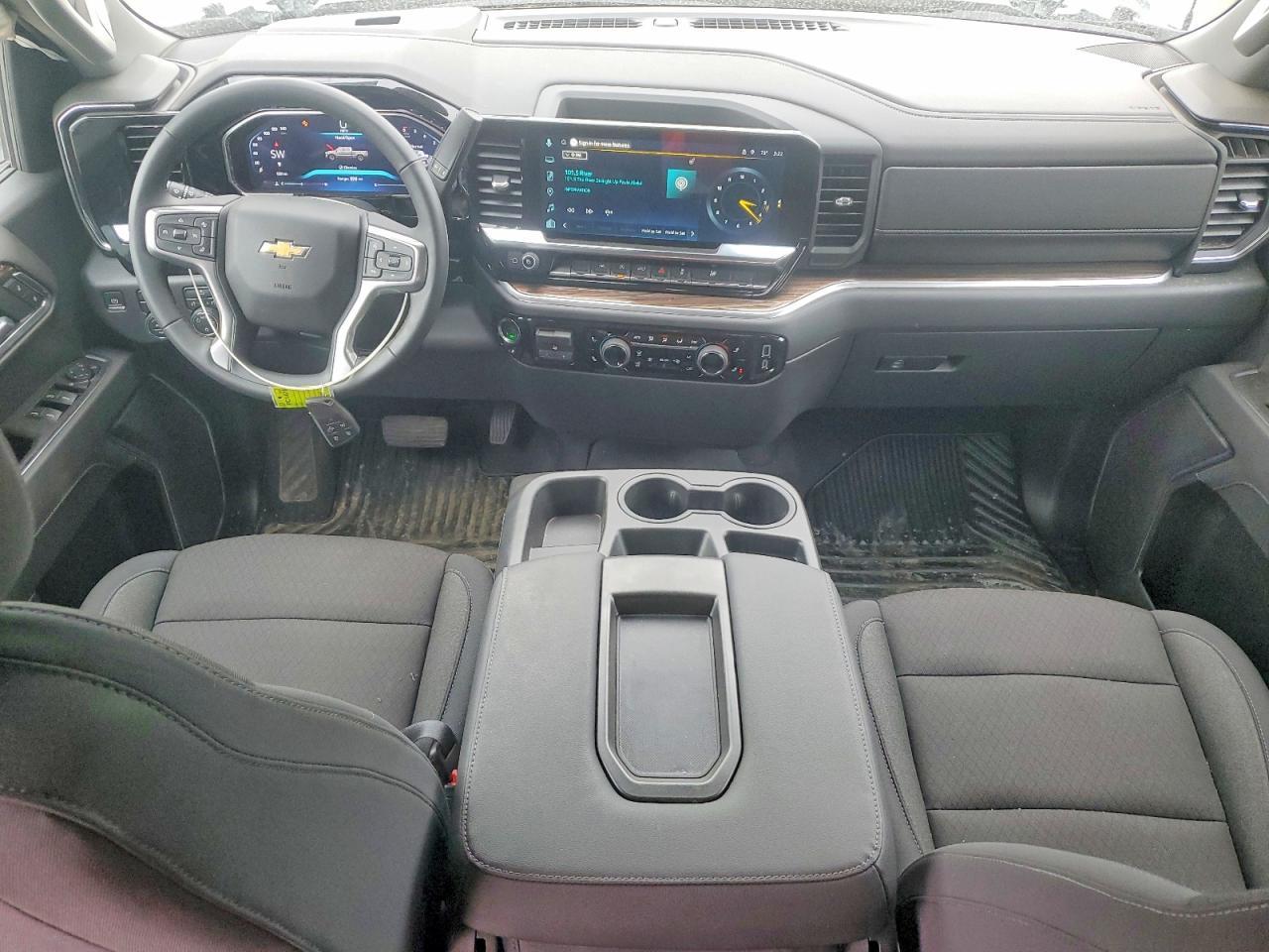 2026 CHEVROLET Silverado