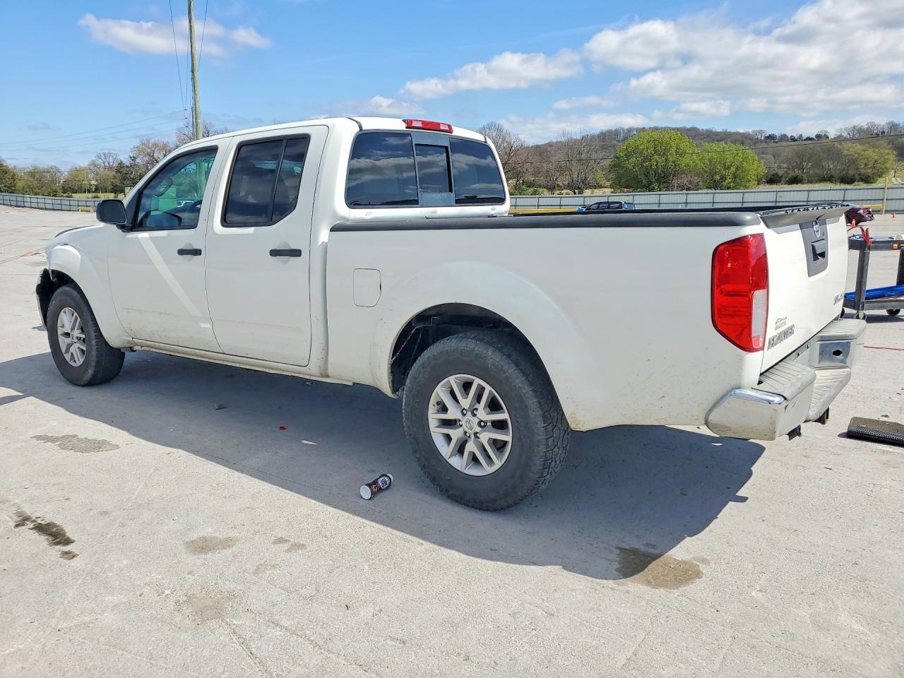 2016 NISSAN Frontier
