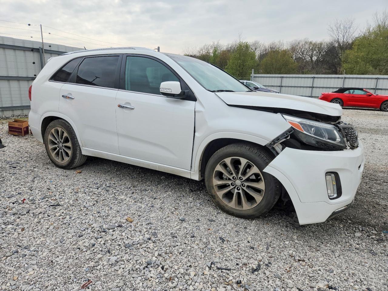 2015 KIA SORENTO