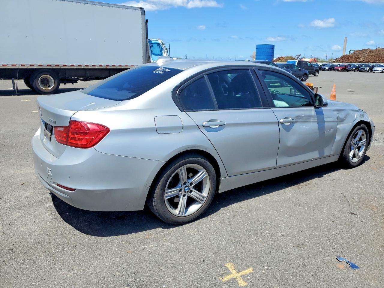 2013 BMW 3 SERIES