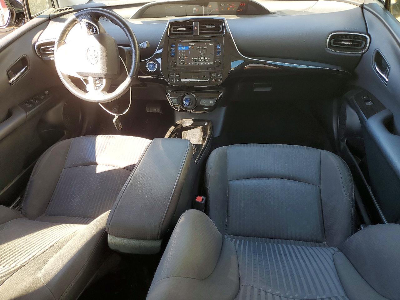 2018 TOYOTA PRIUS