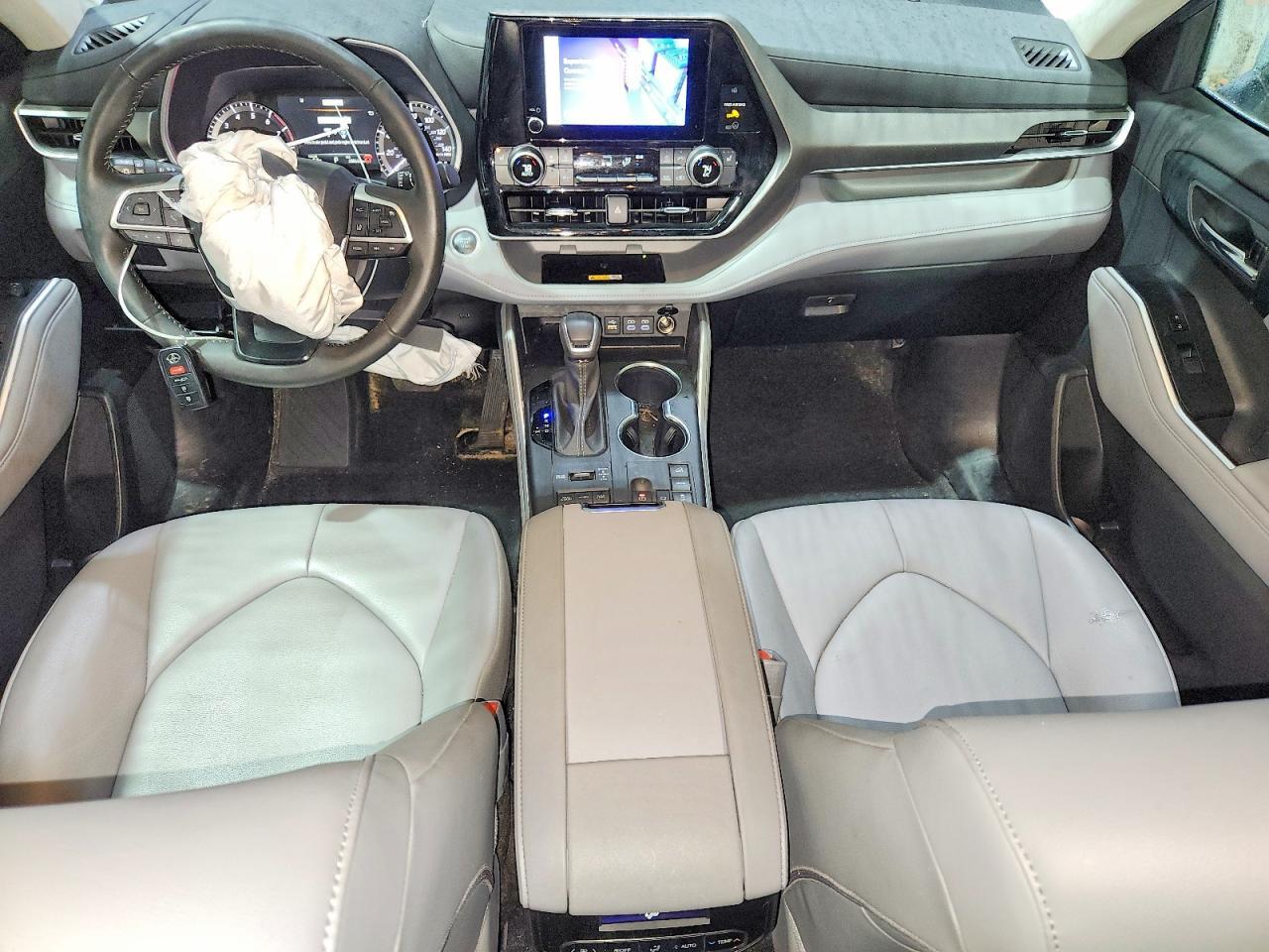 2024 TOYOTA HIGHLANDER