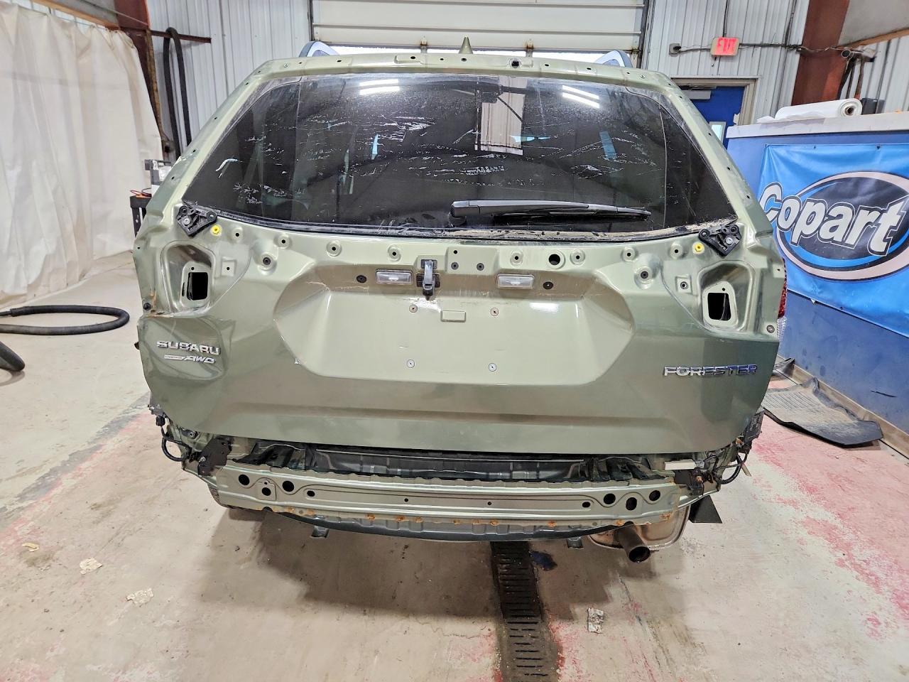 2021 SUBARU FORESTER
