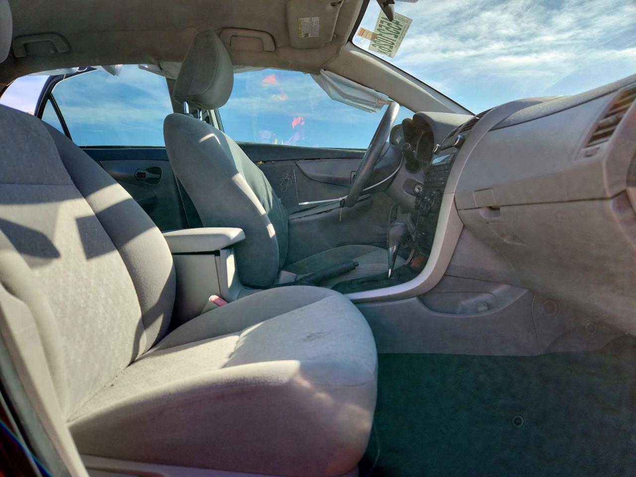 2010 TOYOTA COROLLA