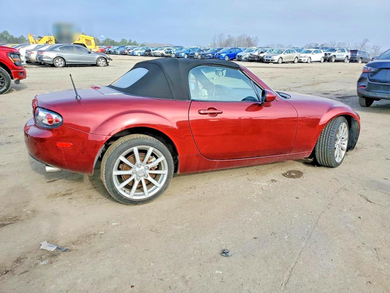 2006 MAZDA MX-5 Miata