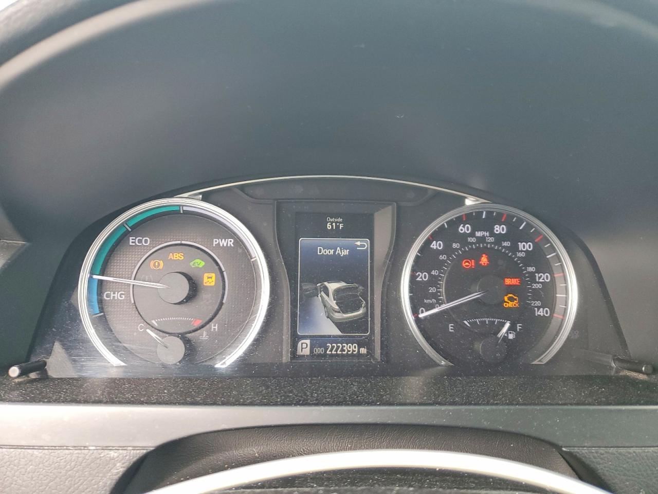 2015 TOYOTA CAMRY