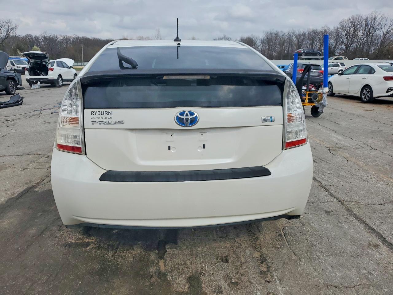 2010 TOYOTA PRIUS