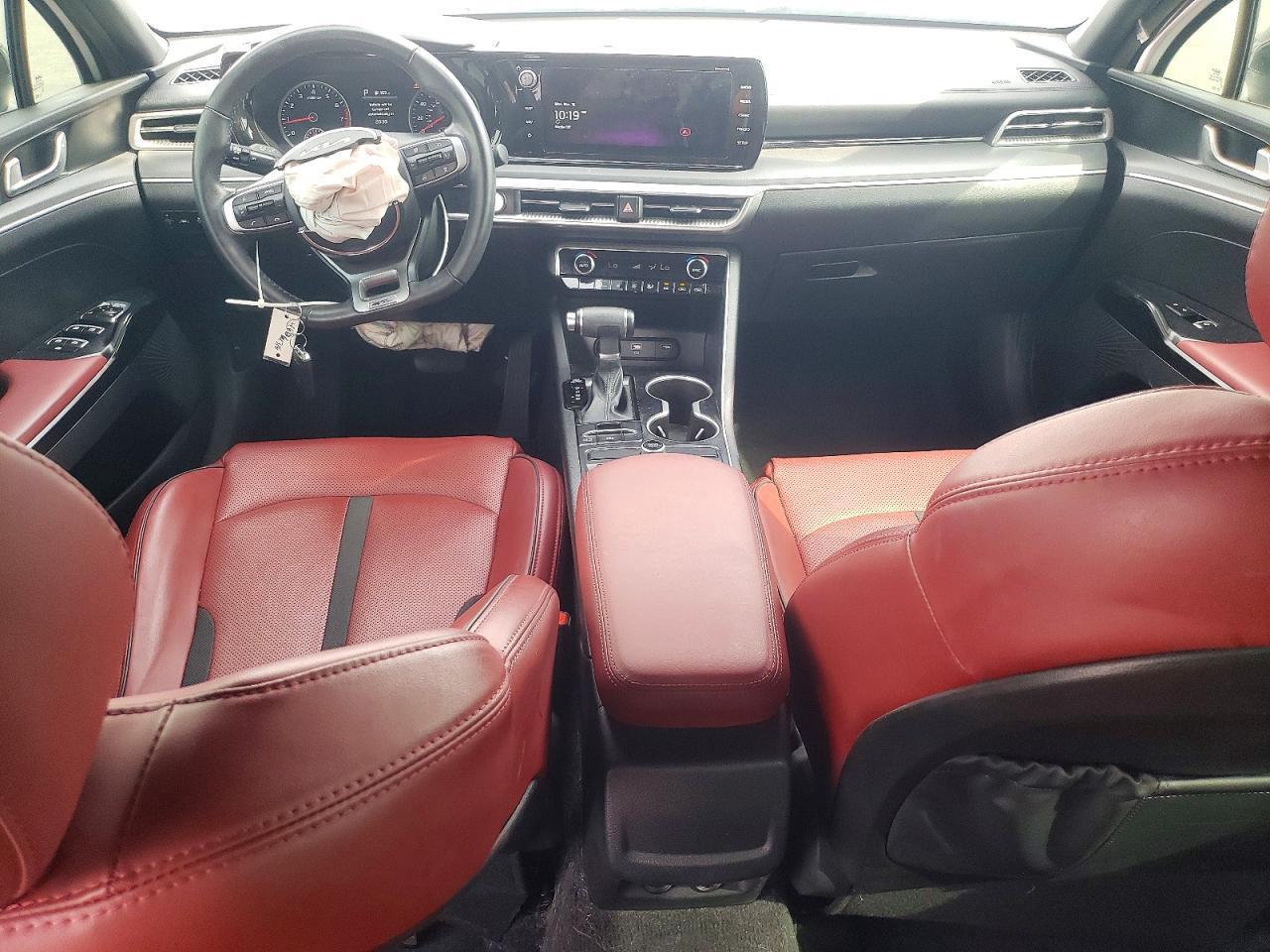 2023 KIA K5