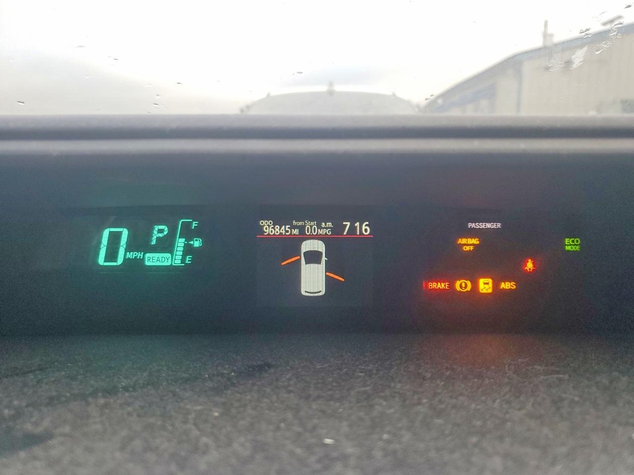 2013 TOYOTA Prius c