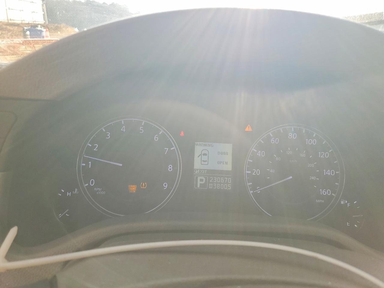 2011 INFINITI G37