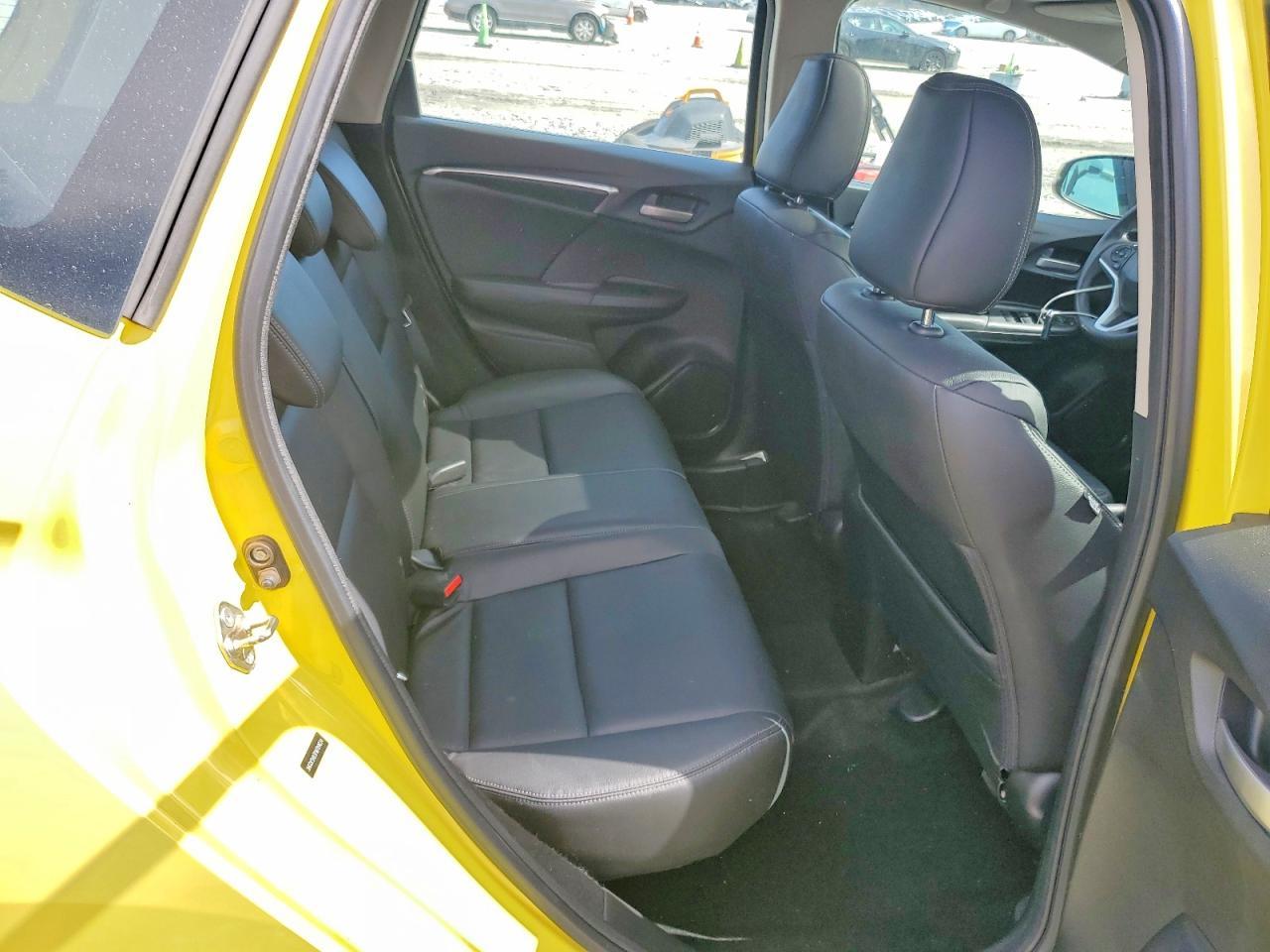 2015 HONDA FIT