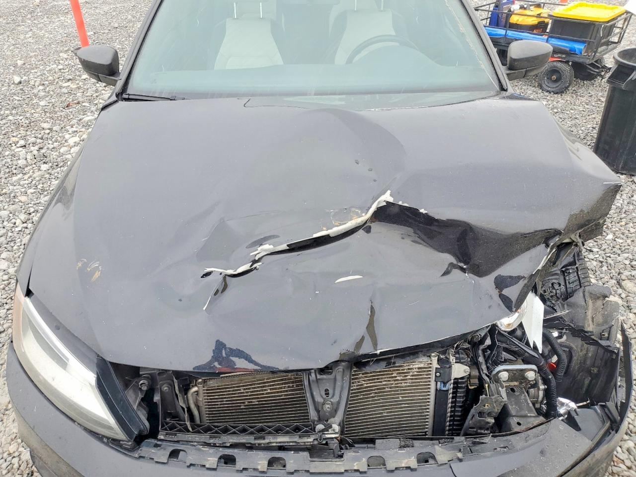 2016 VOLKSWAGEN JETTA