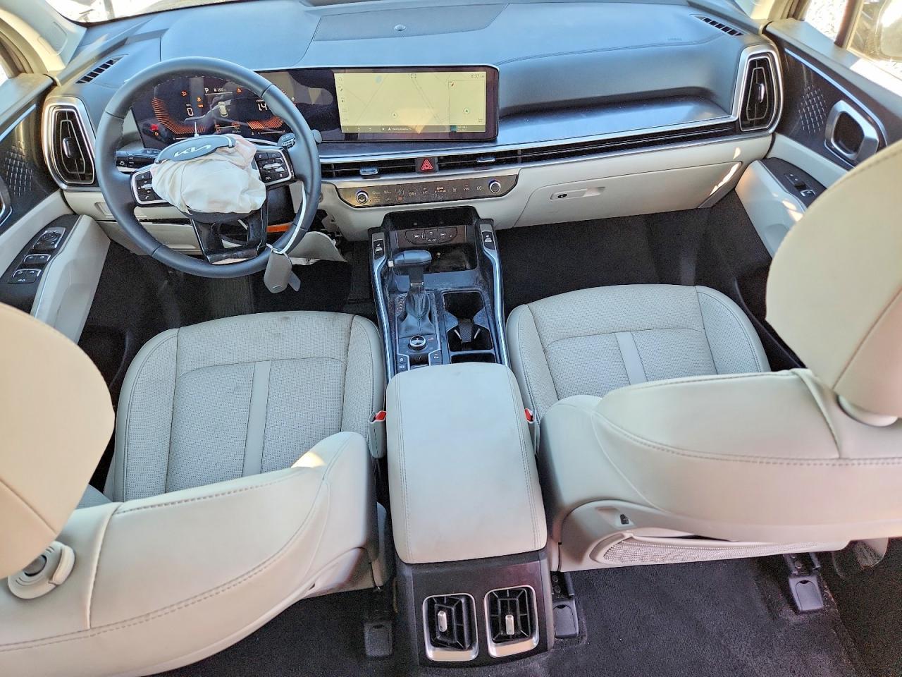 2025 KIA SORENTO