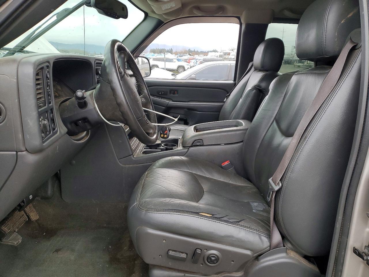 2004 CHEVROLET Silverado
