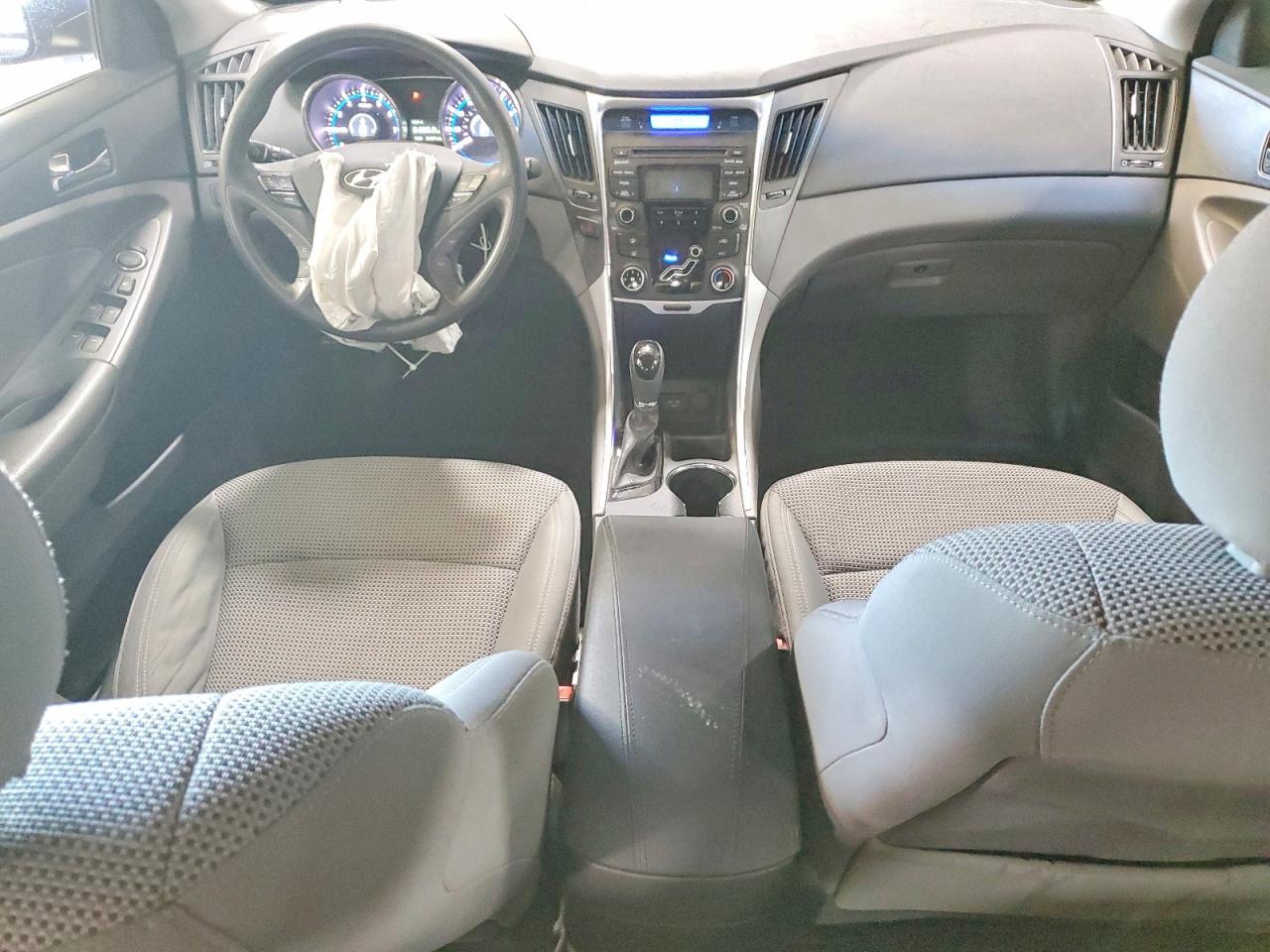 2012 HYUNDAI SONATA
