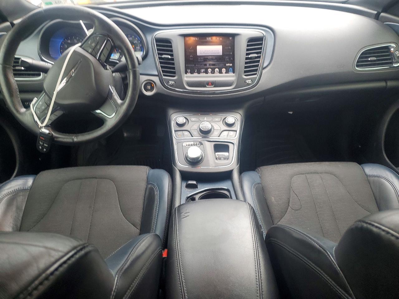 2015 CHRYSLER 200