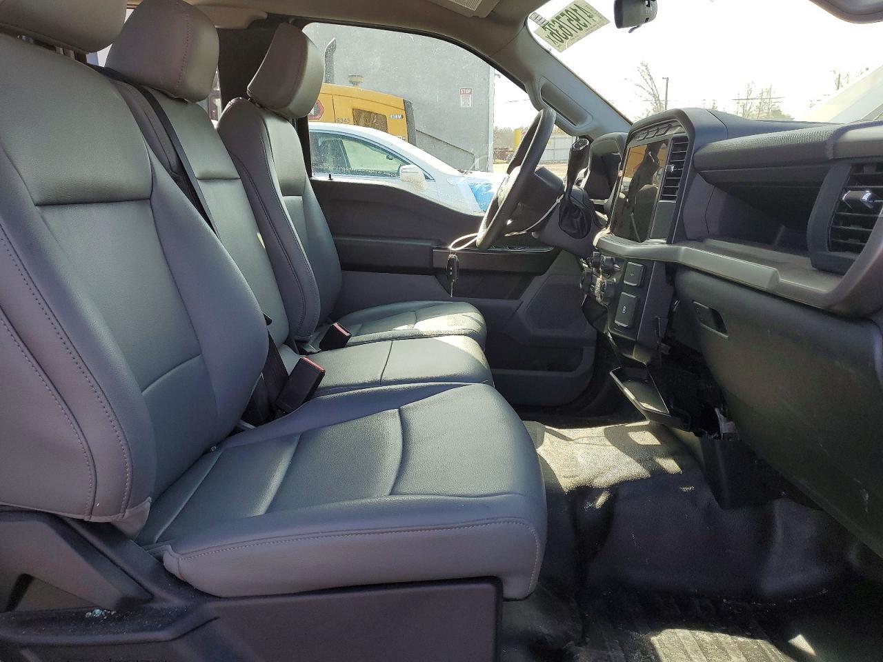 2024 FORD F-150 Lightning