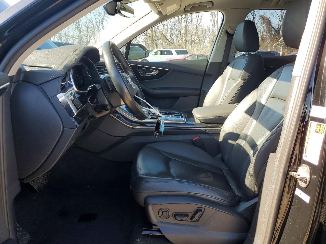 2023 AUDI Q7