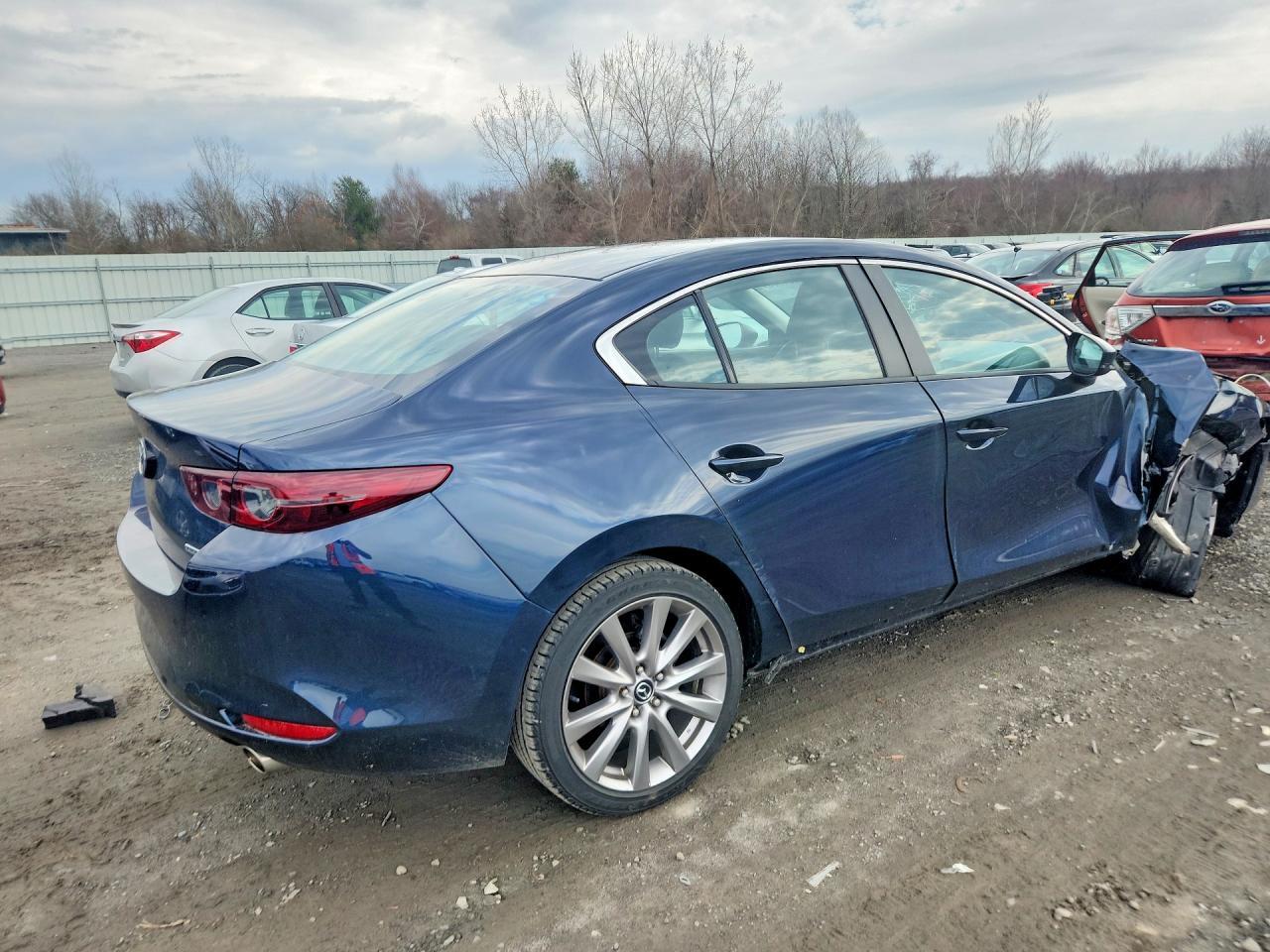 2020 MAZDA 3