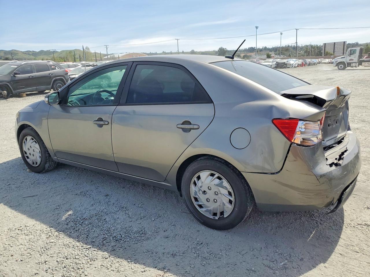 2010 KIA FORTE