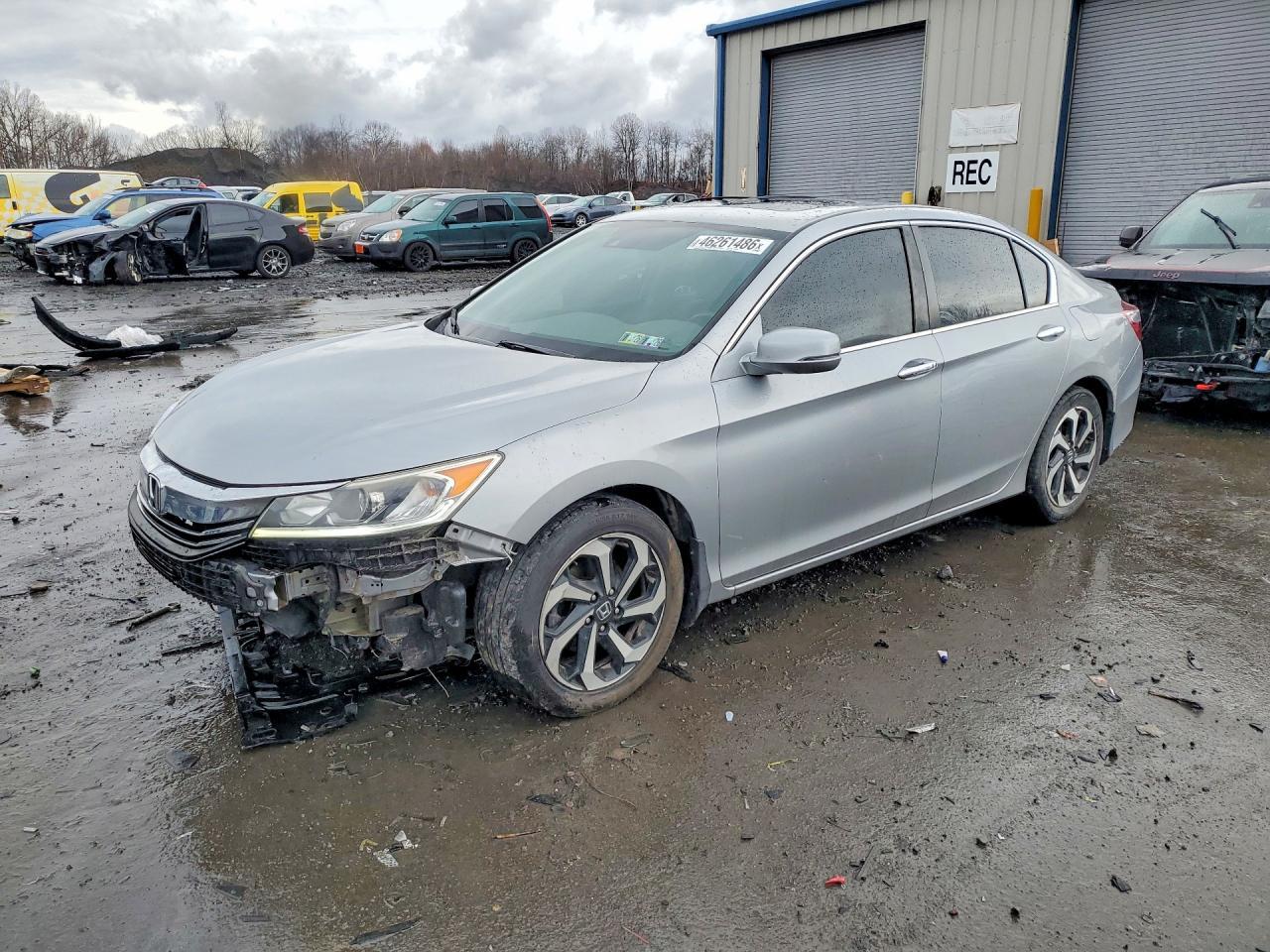 2017 HONDA ACCORD