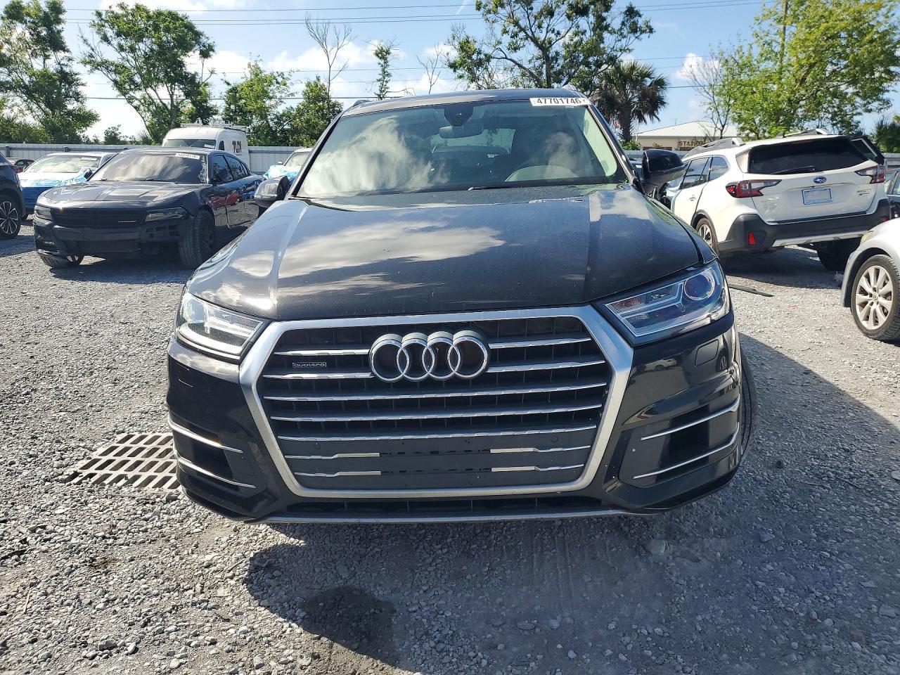 2018 AUDI Q7