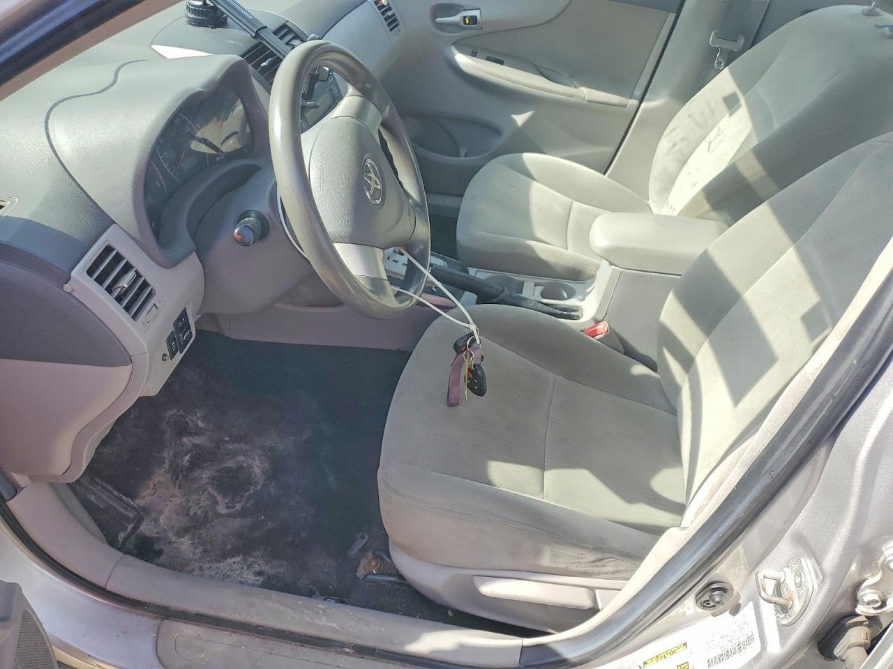 2010 TOYOTA COROLLA