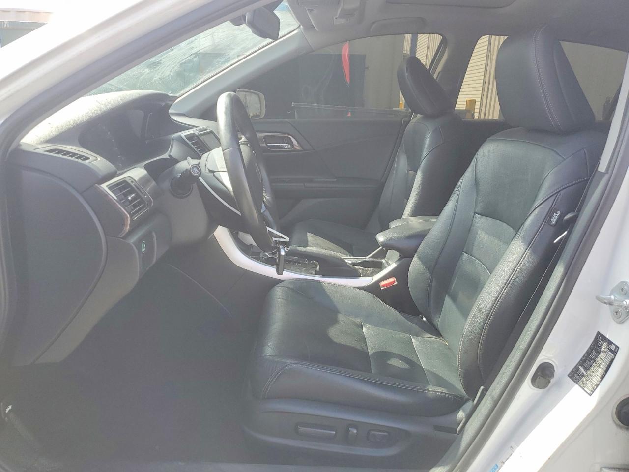 2017 HONDA ACCORD