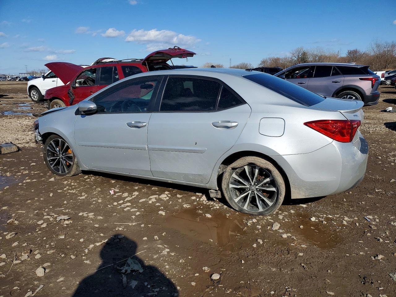 2017 TOYOTA COROLLA