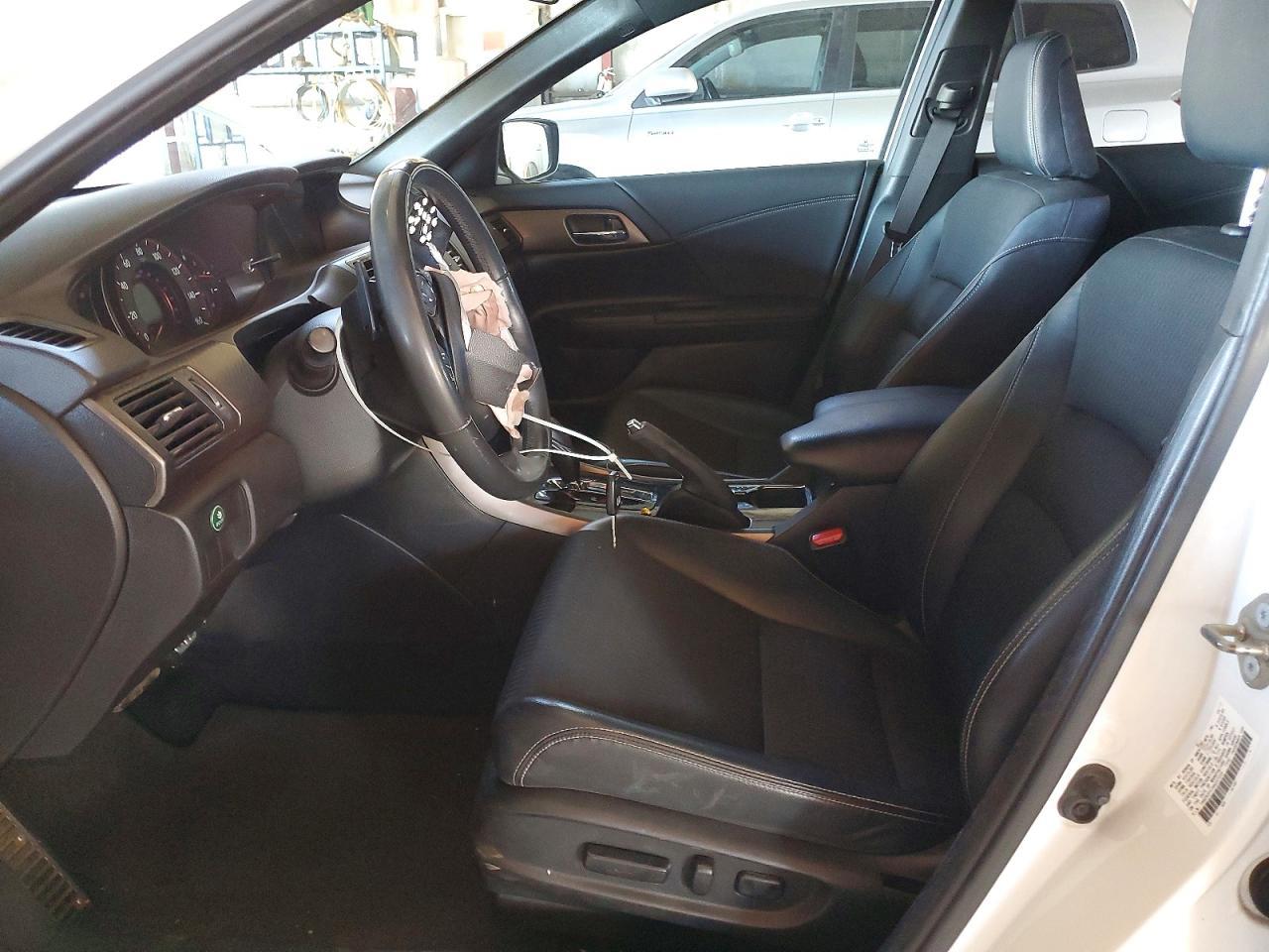 2017 HONDA ACCORD