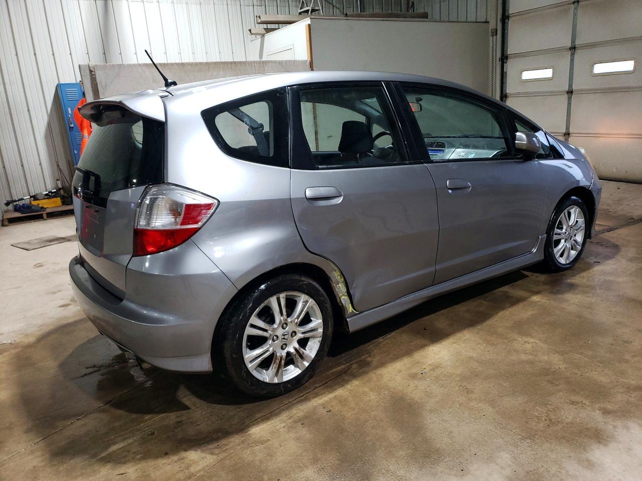 2009 HONDA FIT