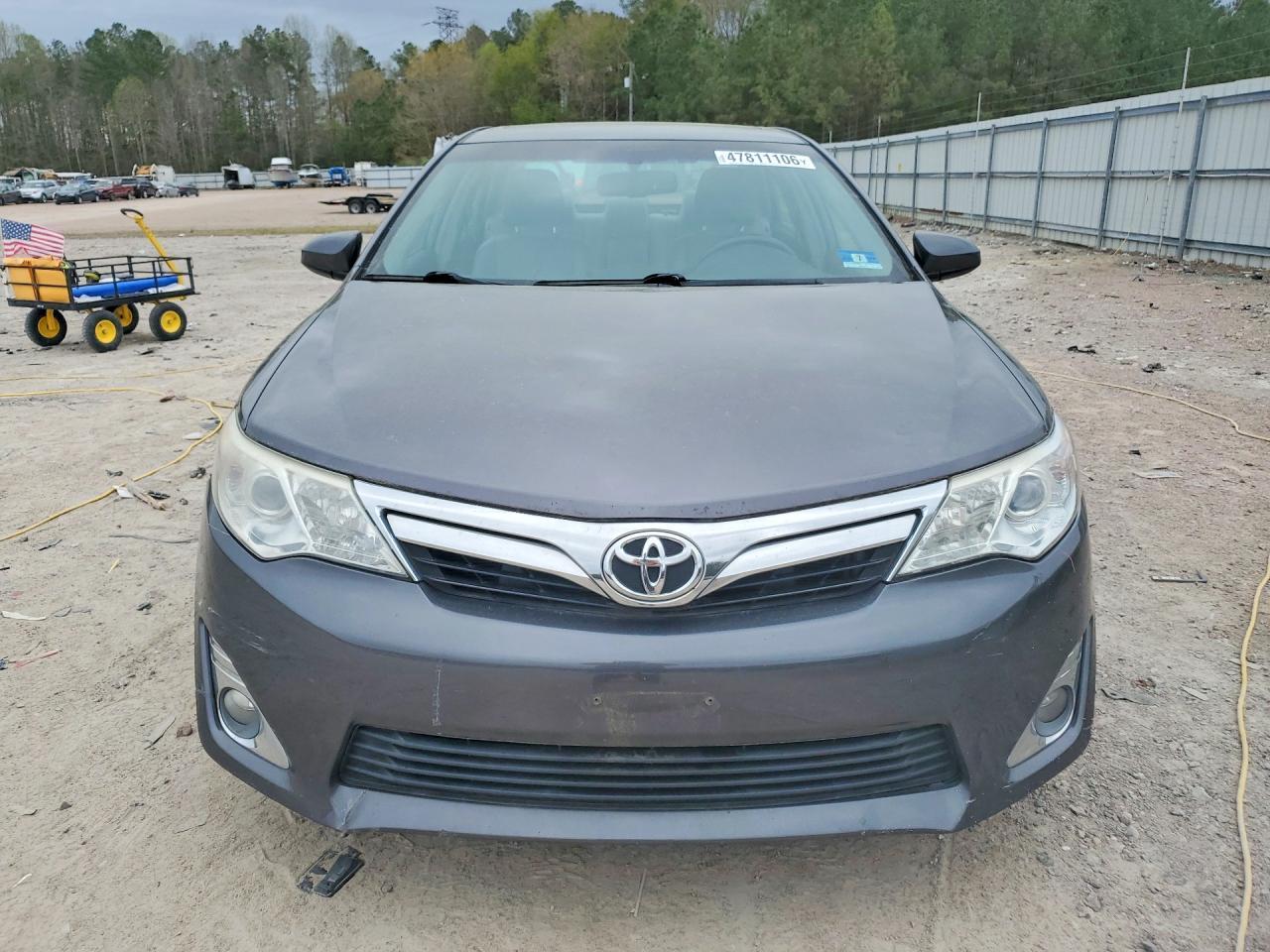2014 TOYOTA CAMRY