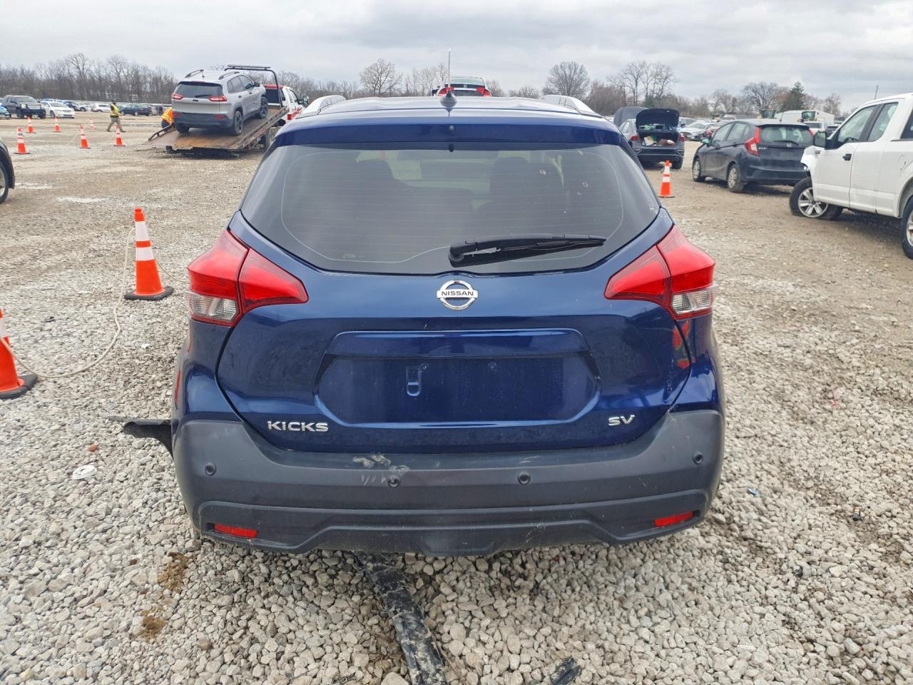 2020 NISSAN KICKS