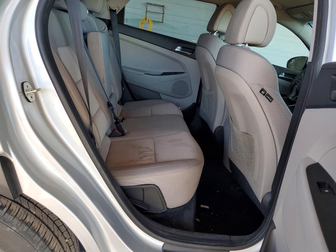 2017 HYUNDAI TUCSON