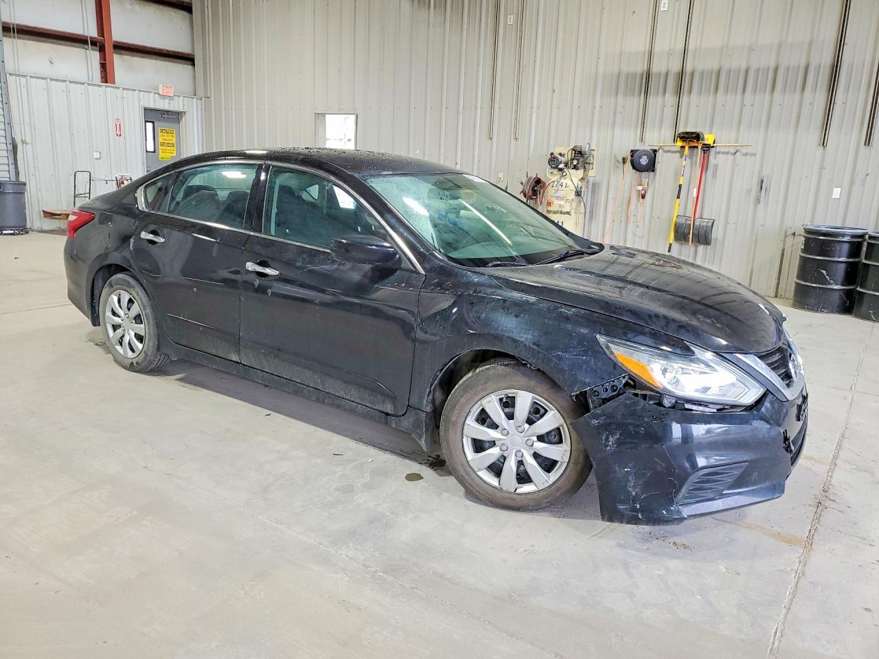 2017 NISSAN ALTIMA