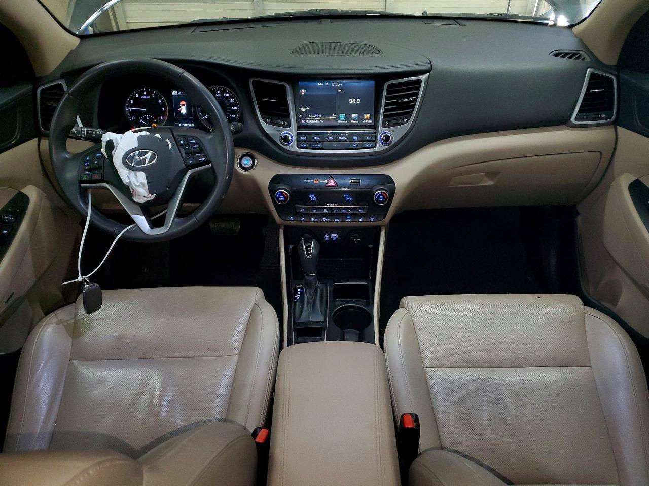 2017 HYUNDAI TUCSON