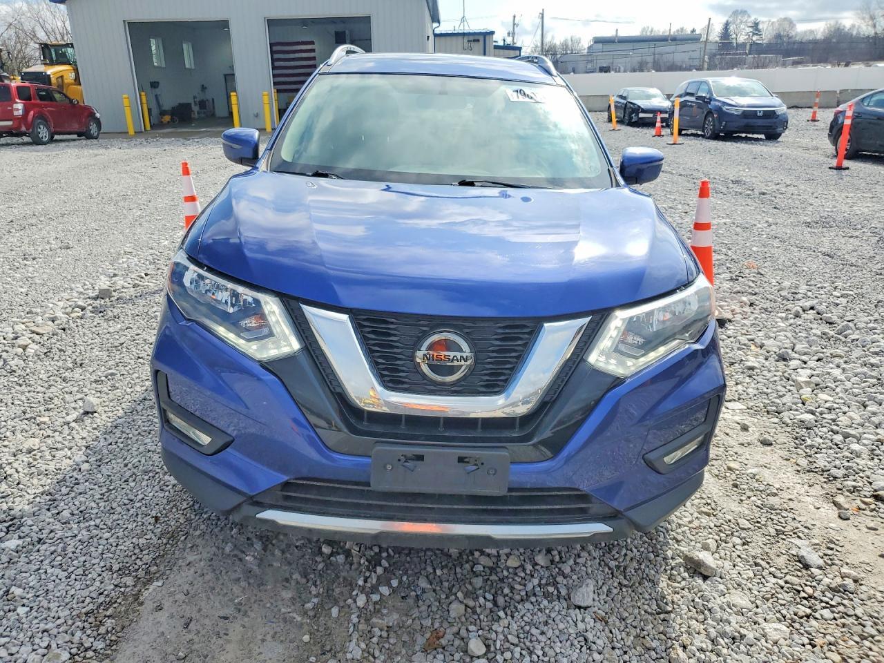 2018 NISSAN ROGUE