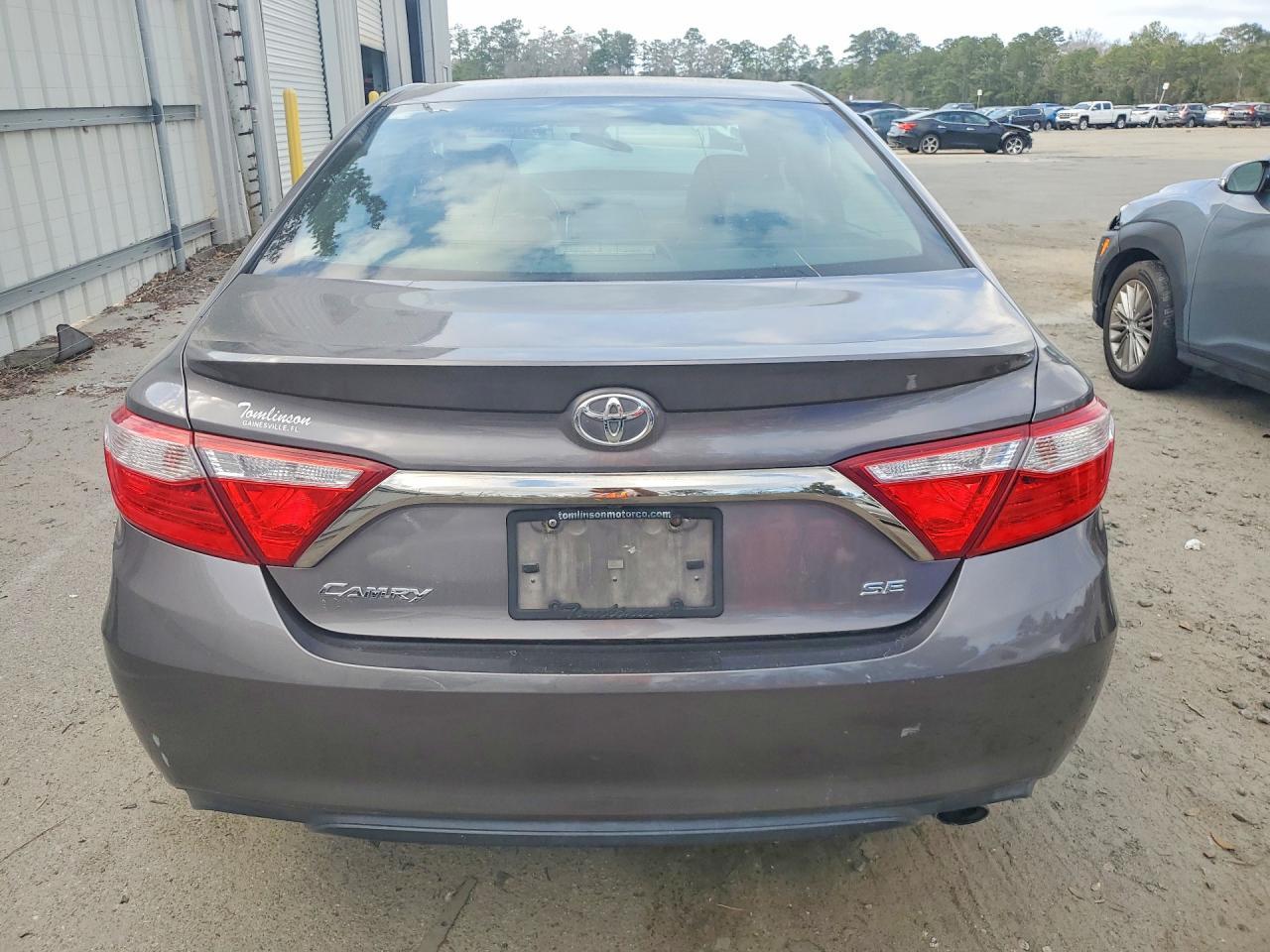 2017 TOYOTA CAMRY