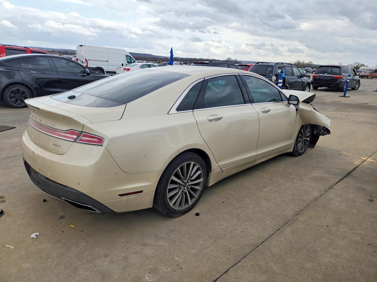 2018 LINCOLN MKZ
