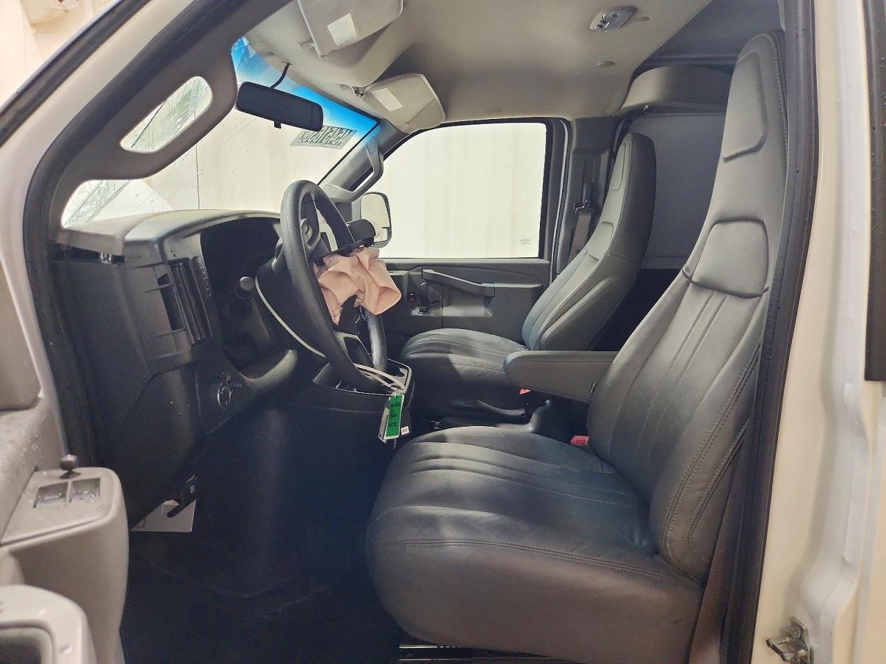 2025 CHEVROLET EXPRESS 2500