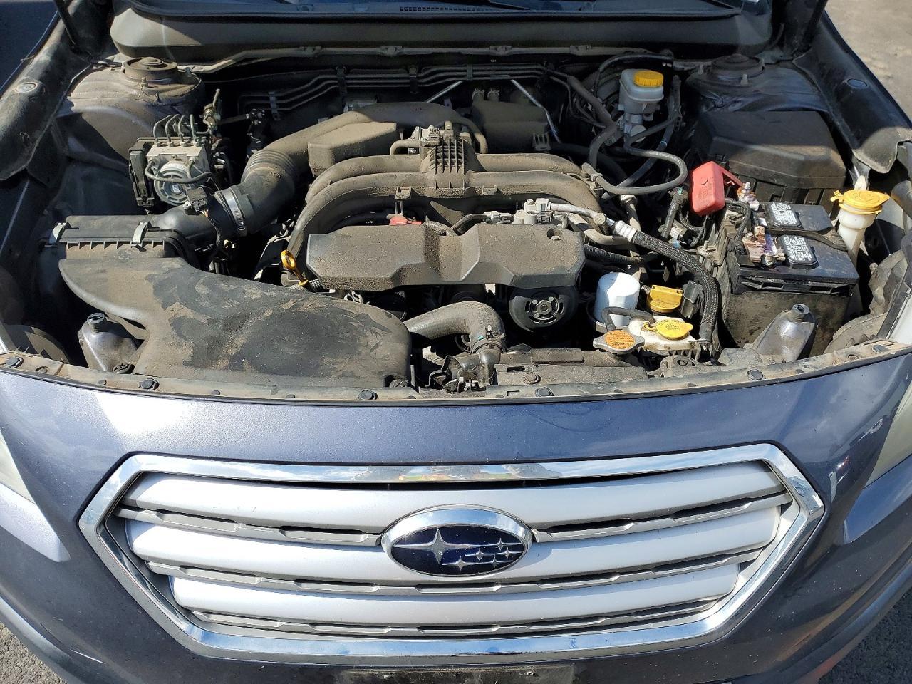 2015 SUBARU Outback