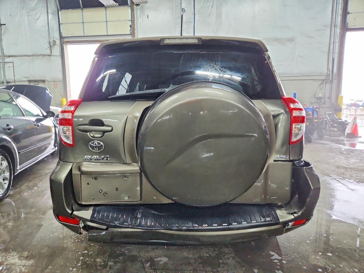 2011 TOYOTA RAV4