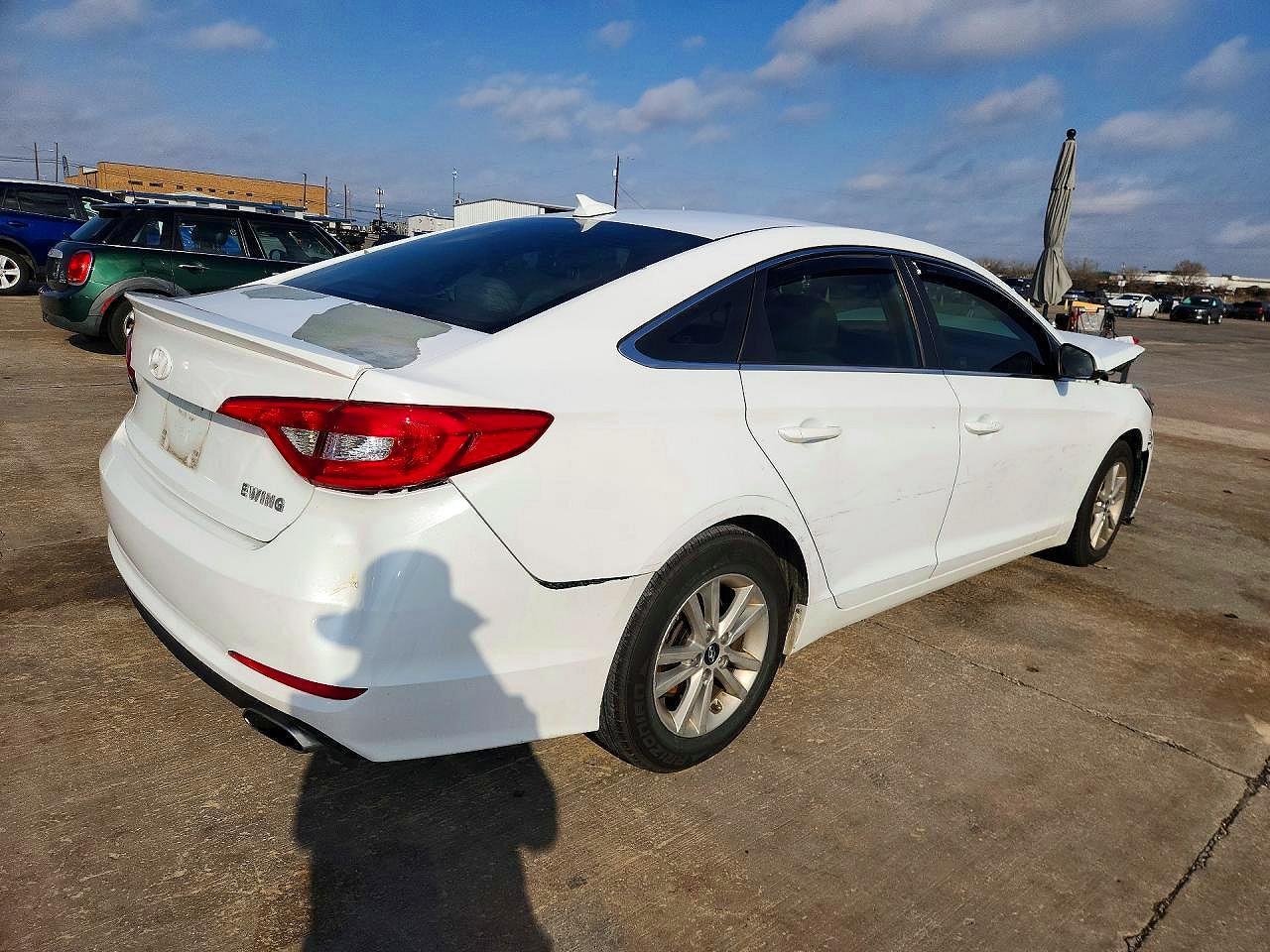 2016 HYUNDAI SONATA