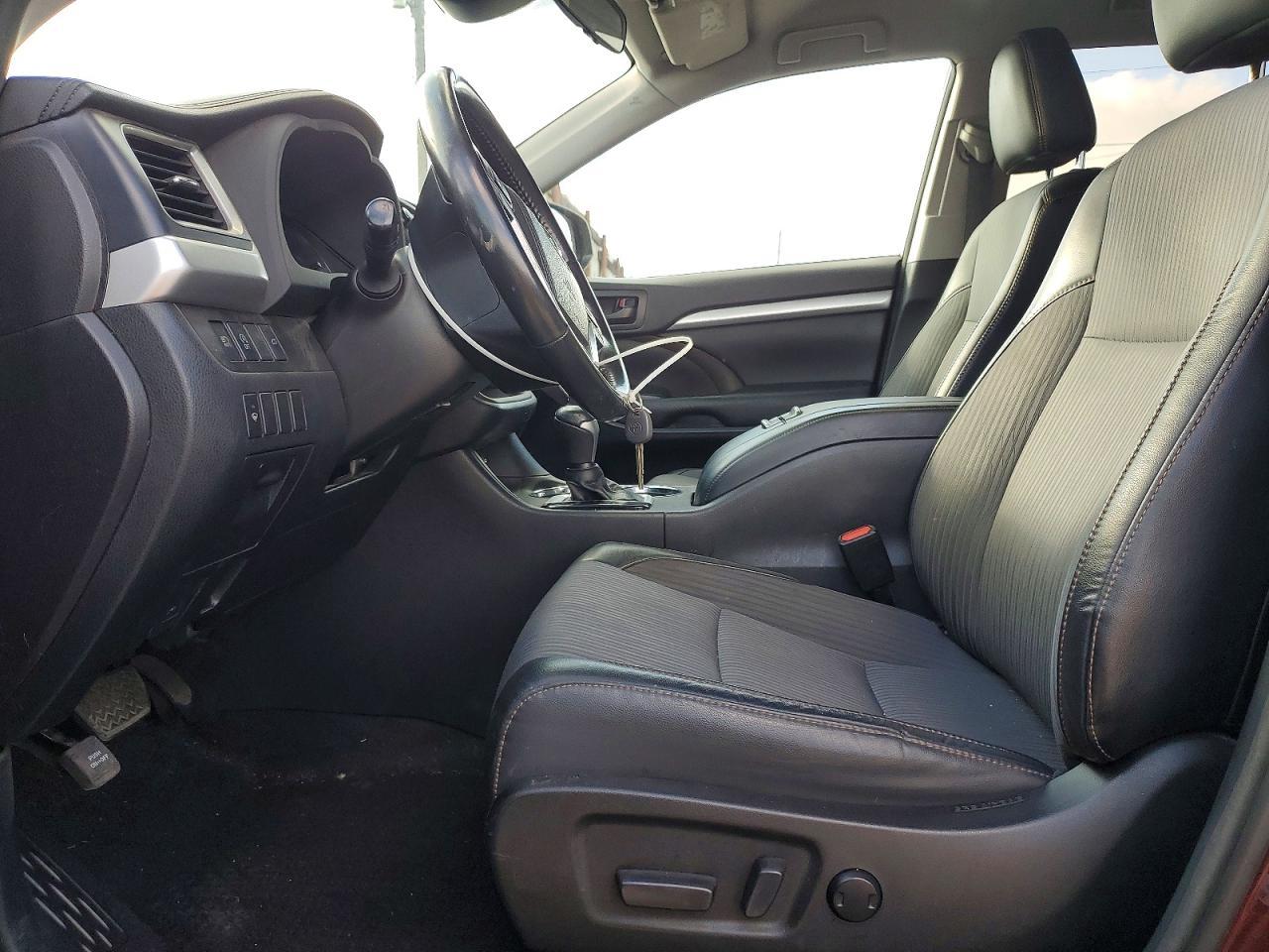 2018 TOYOTA HIGHLANDER