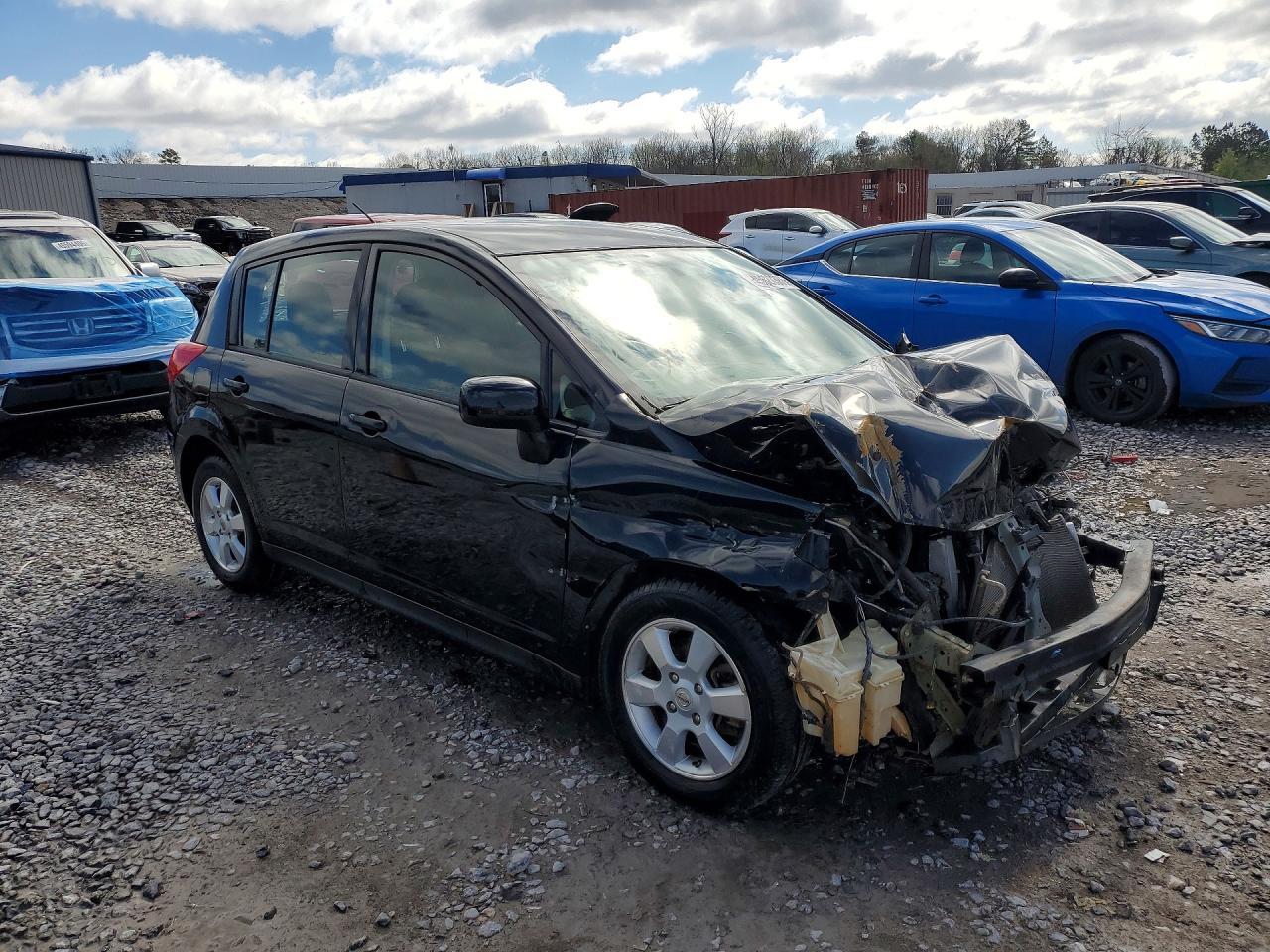 2012 NISSAN VERSA